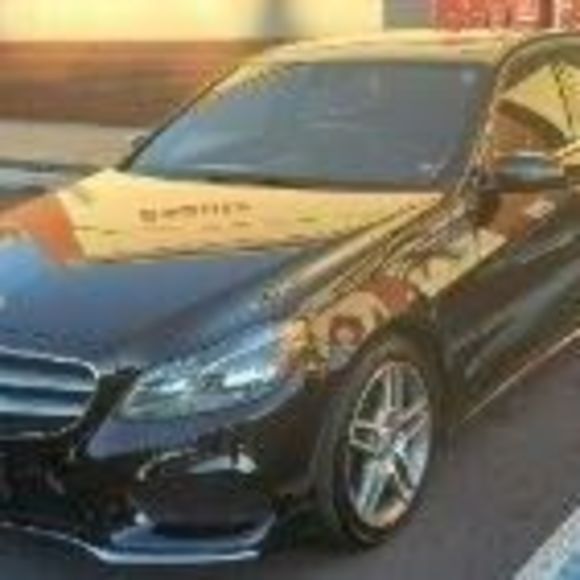 Meet your Posher, Andrew - Picture 1 of 1